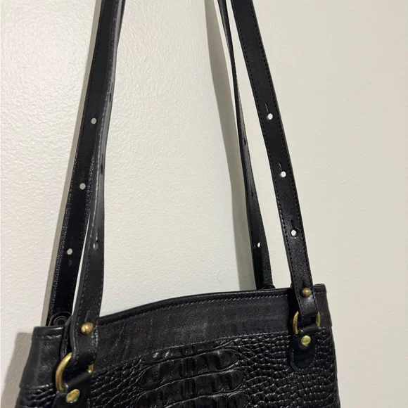 Vintage Brahmin Black Crocodile-Embossed Bag Purse EUC - Picture 8 of 13